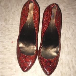 Brown snake skin like  pump US size 9